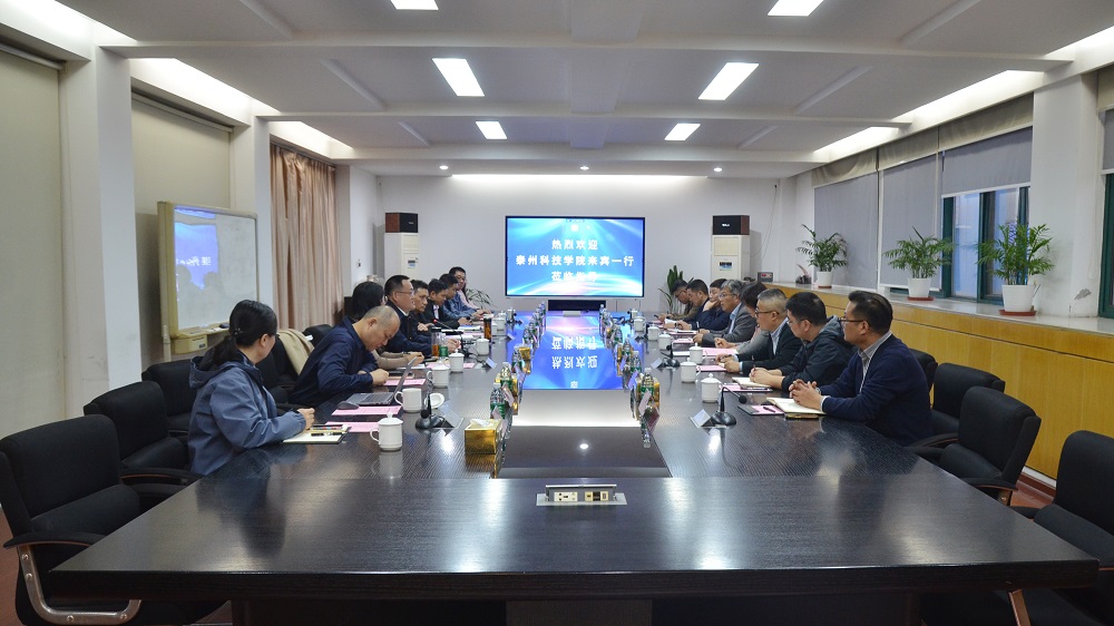 11月，漯河理工大学襄阳科技学院.JPG